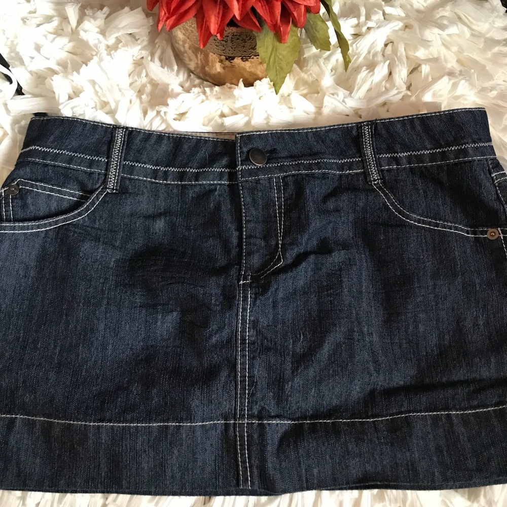 Women’s mini skirt